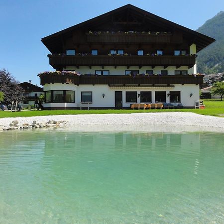 Hotel Steuxner Neustift im Stubaital Eksteriør billede