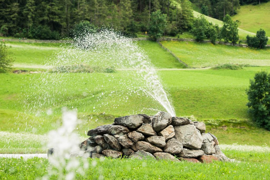 Hotel Steuxner Neustift im Stubaital Eksteriør billede