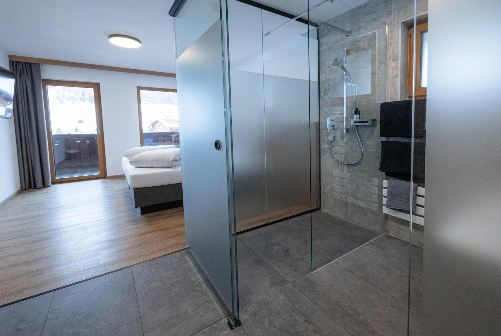 Hotel Steuxner Neustift im Stubaital Eksteriør billede
