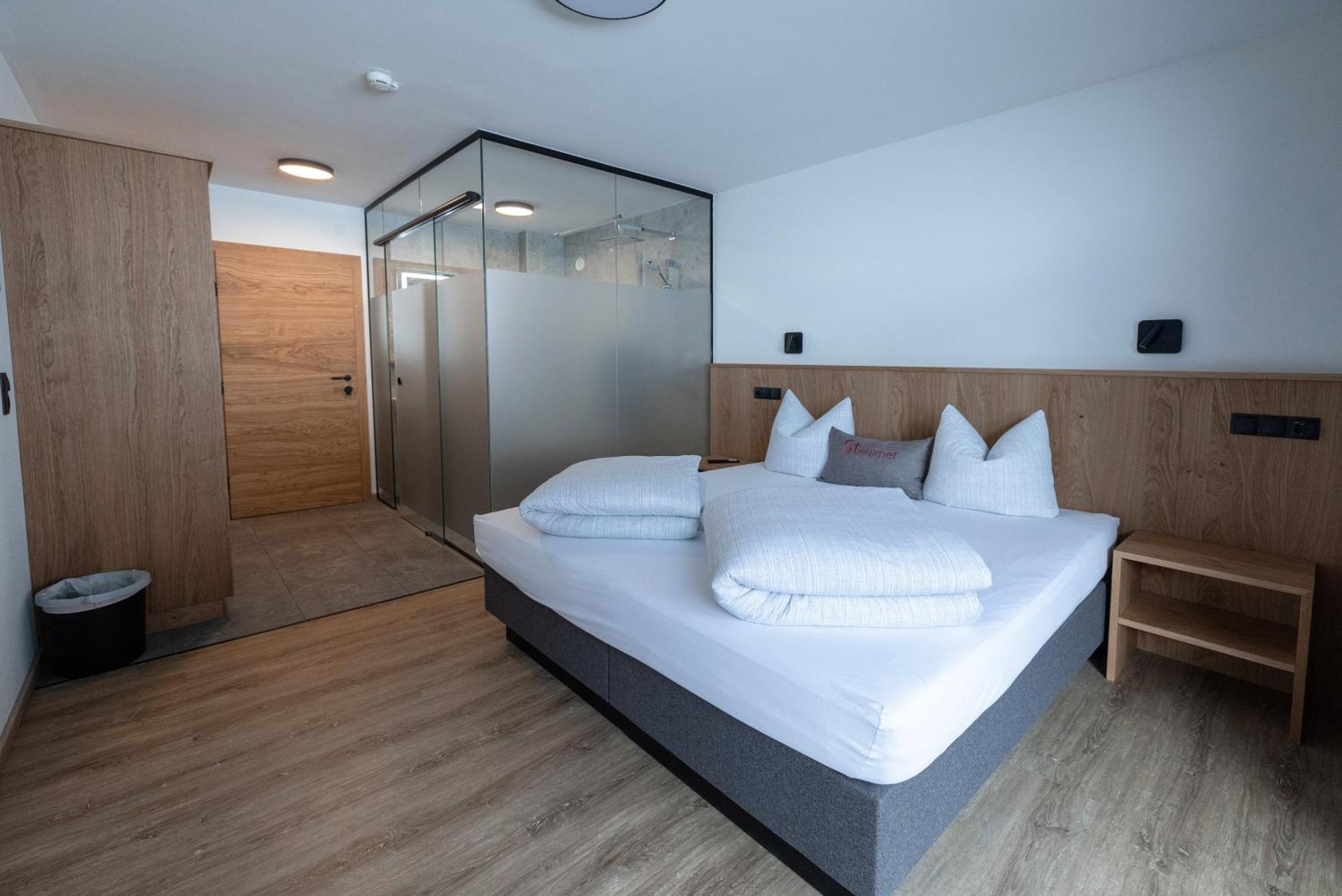 Hotel Steuxner Neustift im Stubaital Eksteriør billede
